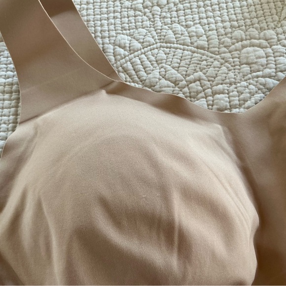 Honeylove V-Neck Bra